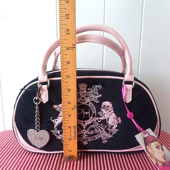 Paris Hilton Purse - Picture 10 of 13